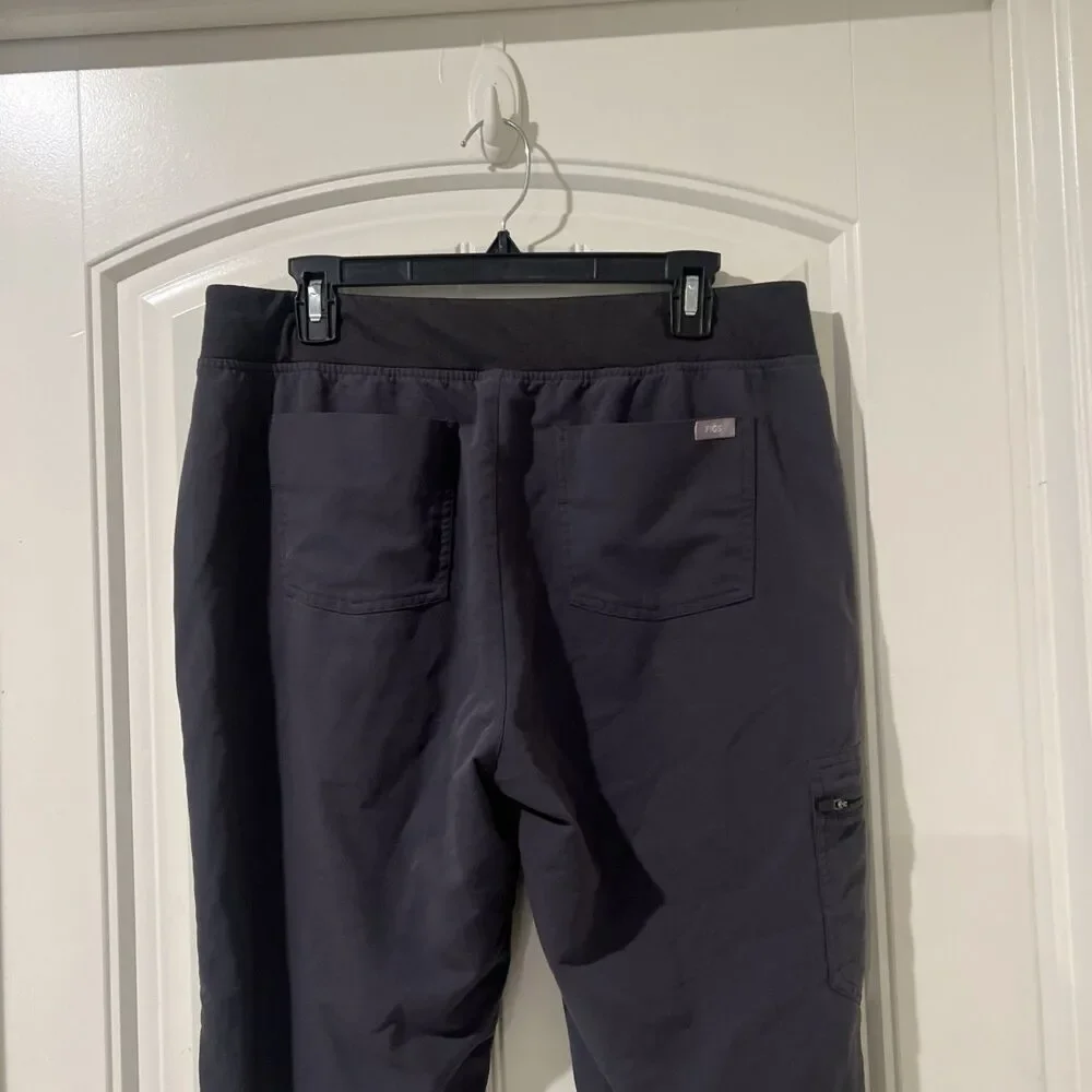 FIGS Gray Women's Zamora Jogger Scrub Pants Size MT